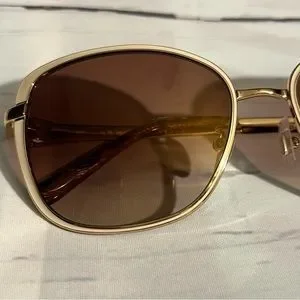 Ivory & Gold Chopard SCHB69S Luxury Sunglasses Chopard | Accessories | Ivory Gold Chopard Schb69s Luxury  main image 3